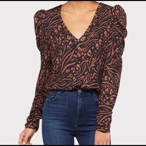 Black & rust Allison Joy Puff Sleeve Top Sz Small